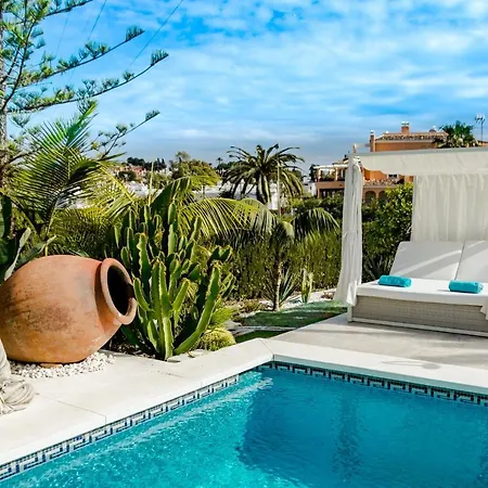 Vm-lyxury 4 Bedroom With Private Pool Villa Marbella